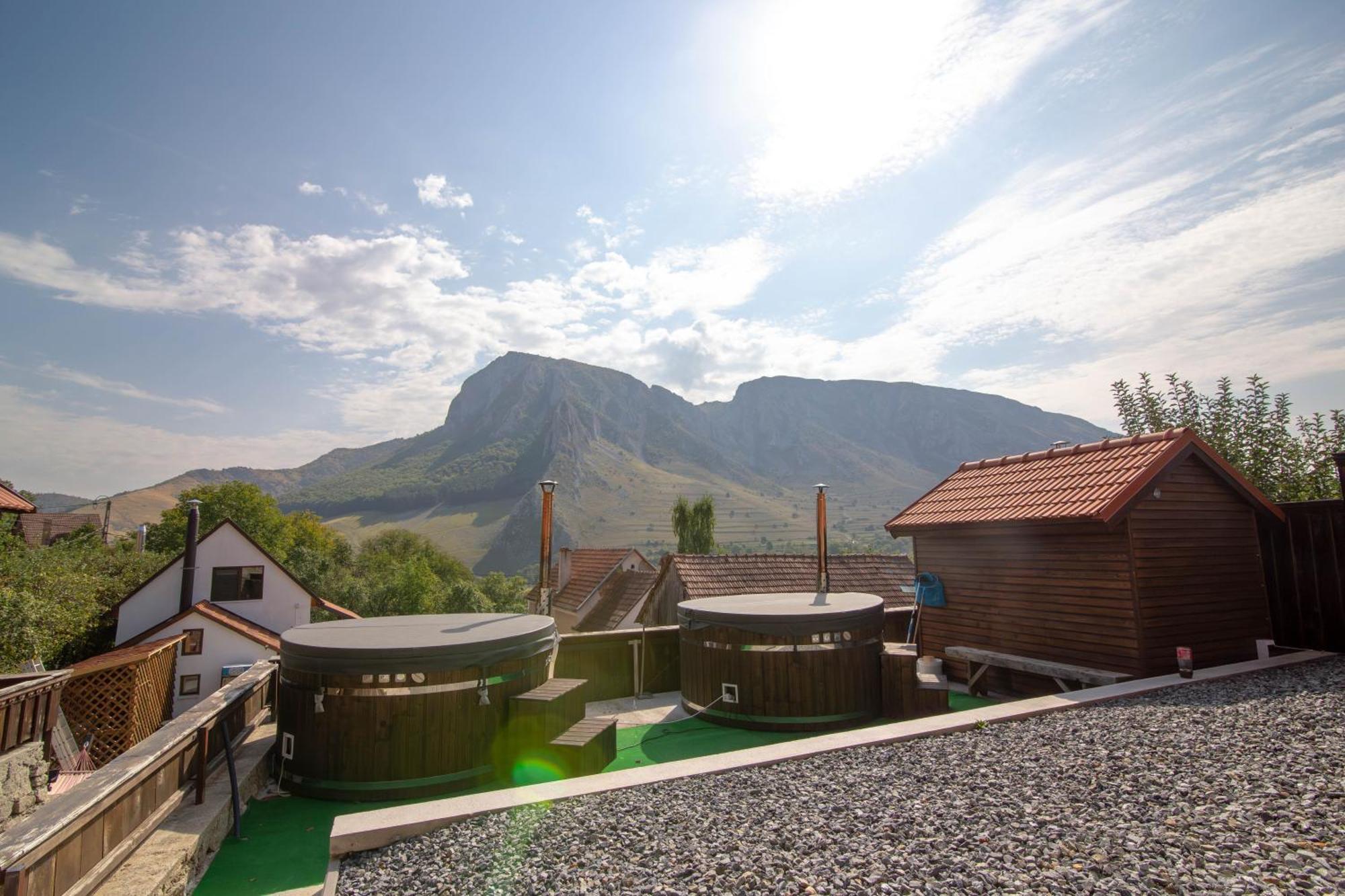 Long Rock Chalets Rimetea Dış mekan fotoğraf